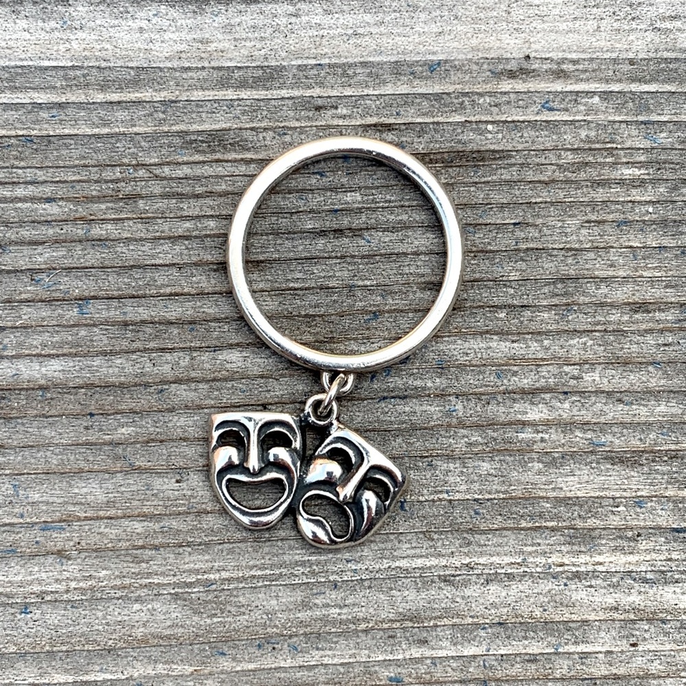 James Avery Retired Comedy Tragedy Theater Charm Ring size 6 1/2